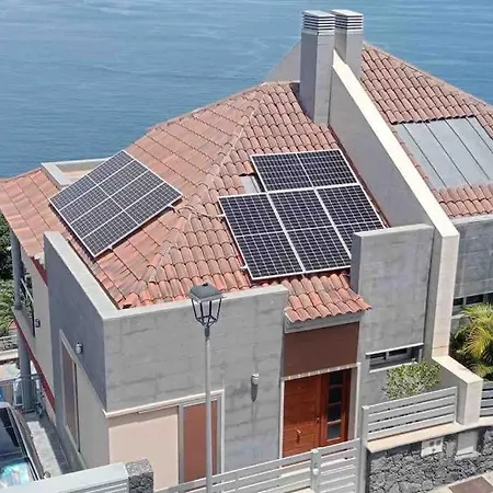 Villa Golden Horizon *