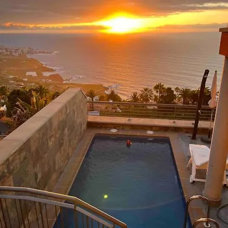 Villa Golden Horizon *
